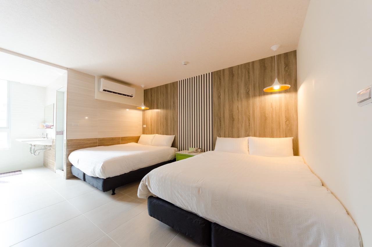 P&E Hotel Tainan Exterior foto